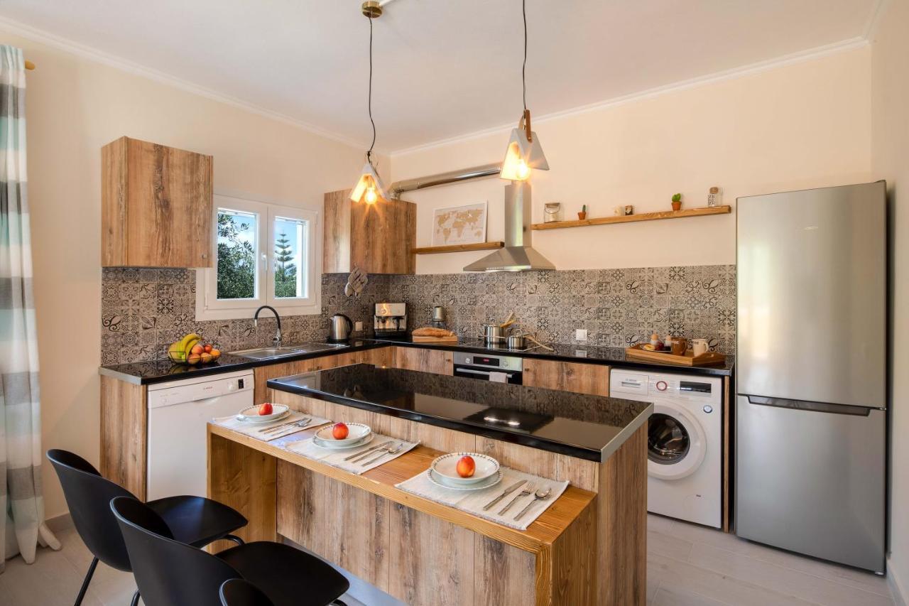 North Corfu Accommodation 1 Αχαράβη Εξωτερικό φωτογραφία